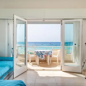  Appartamento Fronte Mare - Waterfront Italia